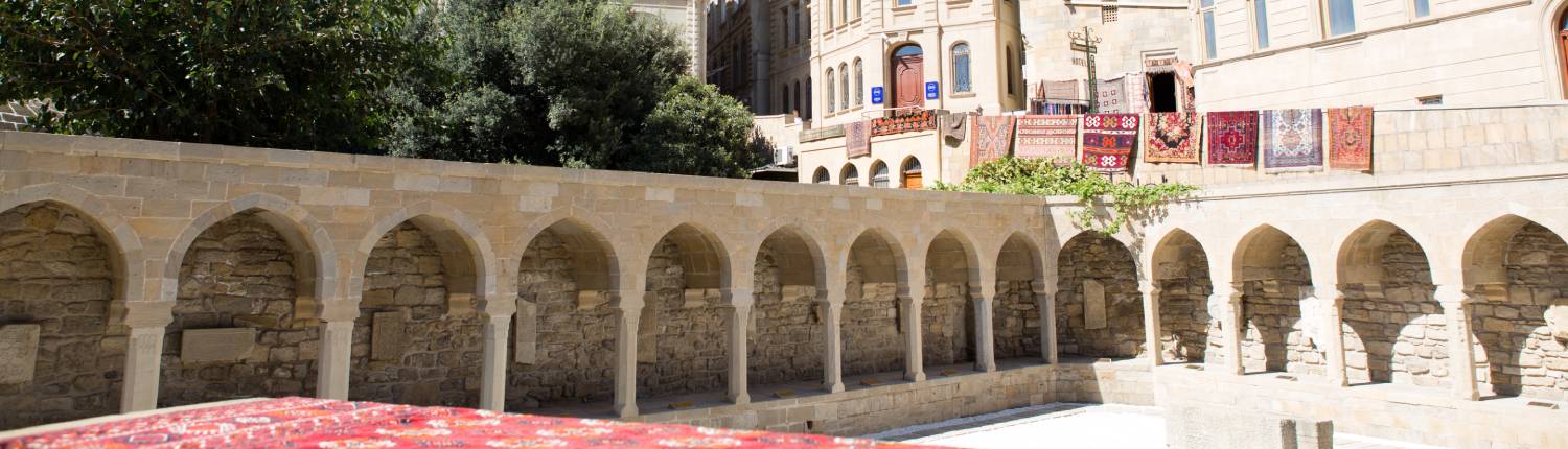 aserbaidschan-baku-altstadt-fremdenverkehrsamt (1)