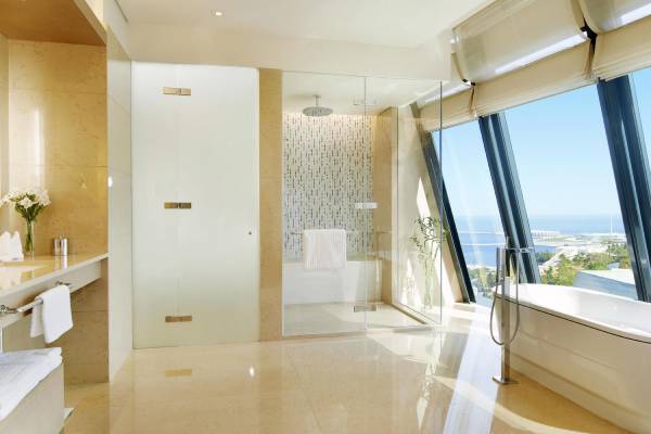 aserbaidschan-baku-elegantes Badezimmer-hotel-fairmont-baku