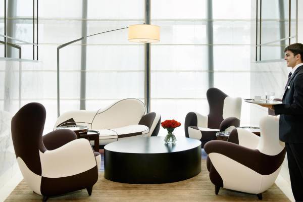 aserbaidschan-baku-fairmont-bar-lounge