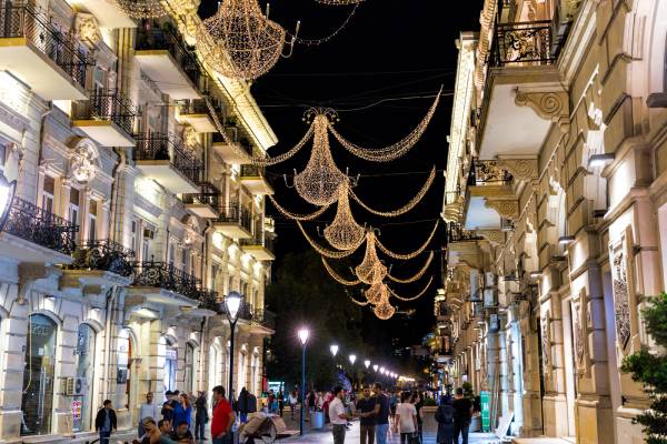 aserbaidschan-baku-nizami-street-fremdenverkehrsamt