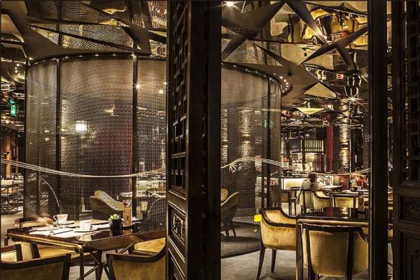 china-chengdu-diaoyutai-boutique-hotel-royal-court-lobby