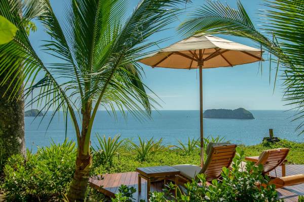 costa-rica-arenas-del-mar-beachfront-and-rainforest-resort-impression-2