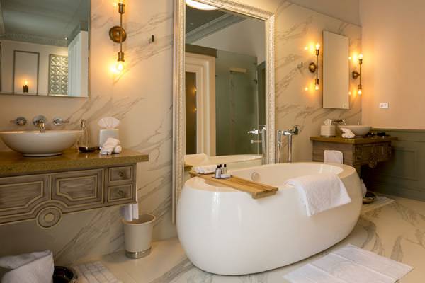 ecuador-quito-illa-experience-hotel-suite-junin-badezimmer
