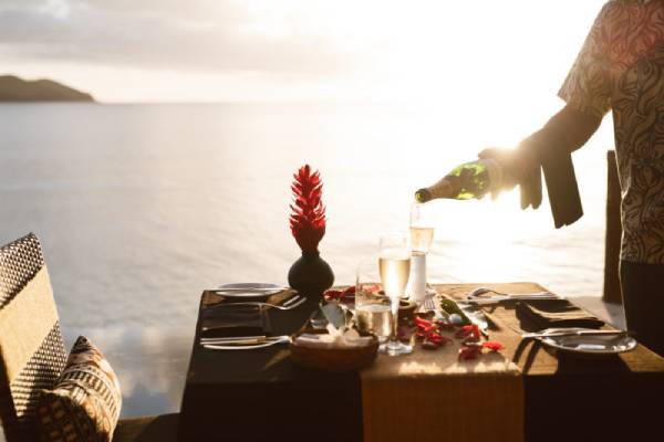 fiji-tokoriki-island-island-resort-dinner