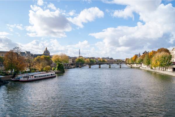 frankreich-paris-pont-neuf-seine-fluss-jean-baptiste-d--niddZBkMnA-unsplash