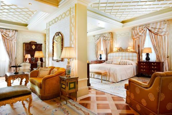 griechenland-athen-hotel-grande-bretagne-royal-suite
