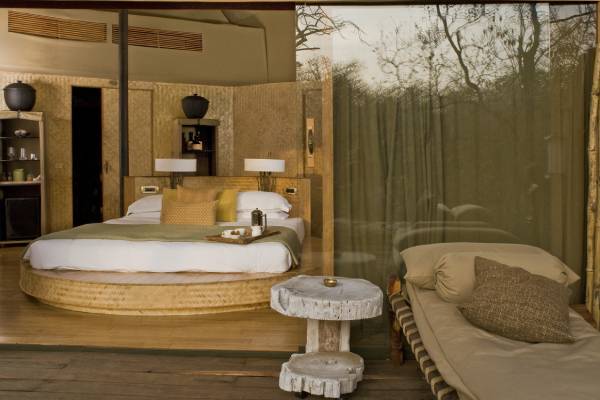 indien-kanha-nationalpark-banjaar-tola-a-taj-safari-guest-room