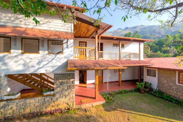 indien-munnar-the-windermere-estate-exterior