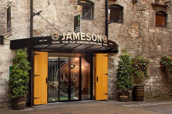 irland-dublin-old-jameson-destillery-Front Entrance-tourism-ireland