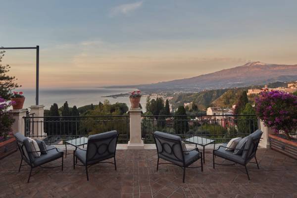 italien-sizilien-taormina-belmond-grand-hotel-timeo-literary-terrace-&-bar
