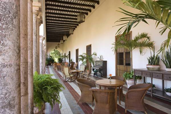 mexiko-mérida-hacienda-temozon-terrasse