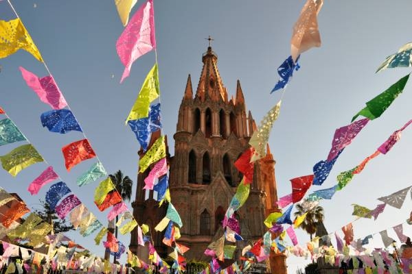 auf einer Mexiko Kolonialstädte Reise sollte man unbedingt San Miguel de Allende besichtigen