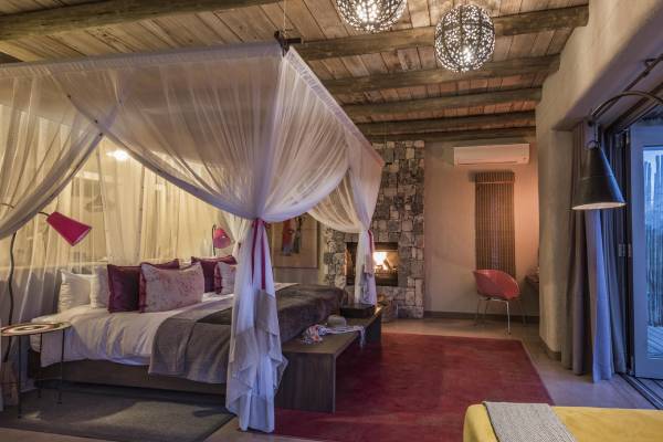 namibia-onguma-the-fort-bush-suite-2