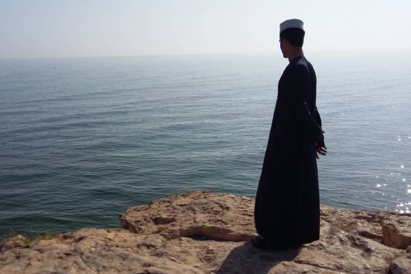 oman-salalah-omani-felsenküste-sandra-flettner während einer Salalah Reise kann man spektakuläre Küstenausblicke genießen