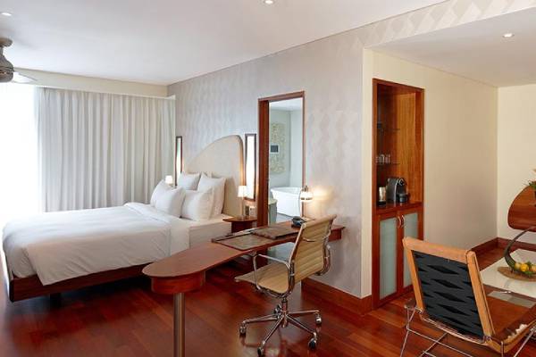 papua-neuguinea-airways-hotel-dakota-junior-suite