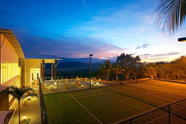papua-neuguinea-airways-hotel-tennisplatz
