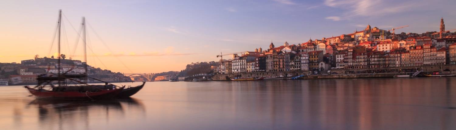 portugal-porto-alejandro-pinero-amerio-N2kCEDjAAHY-unsplash-1