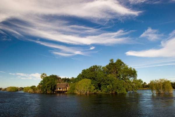 sambia-sindabezi-island-exterior