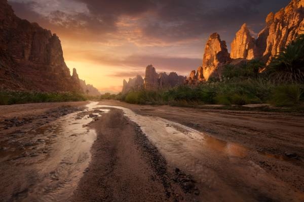 die Landschaft um Tabuk begeistert jeden Reisegast auf einer Saudi-Arabien Rundreise