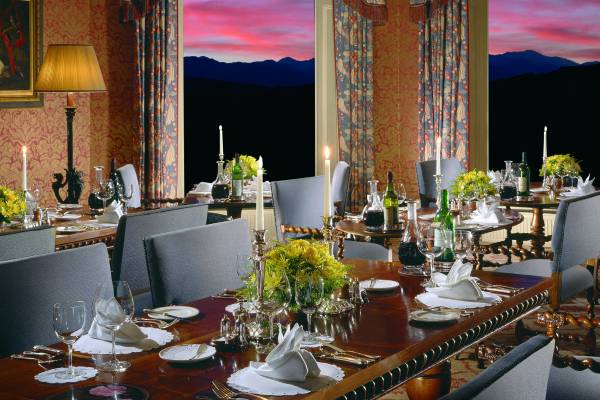 schottland-fort-william-inverlochy-castle-dining-room