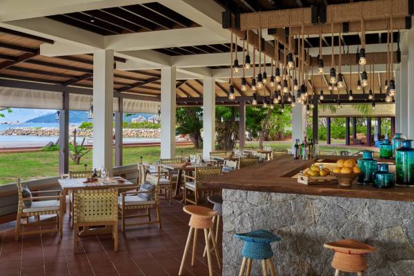 seychellen-six-senses-zil-pasyon-Island_Cafe