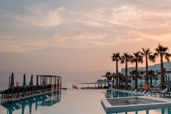 spanien-ibiza-7pines-kempinski-pool