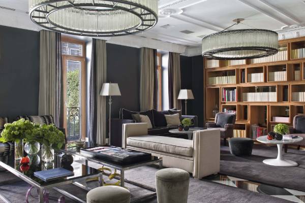 spanien-madrid-hotel-único-bibliothekt