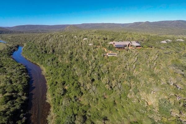 suedafrika-kariega-private-game-reserve-settlers-drift-vogelperspektive