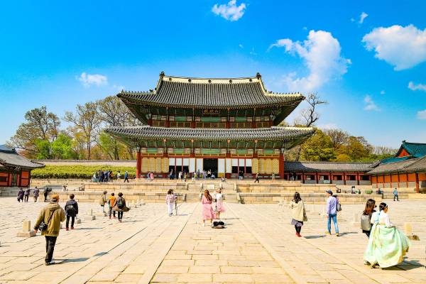 auf einer individuellen Südkorea Rundreise kann man den Changdeokgung-Palast bewundern