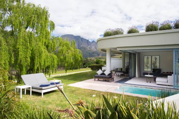 südafrika-cape-winelands-mont-rochelle-cap-classique-pool