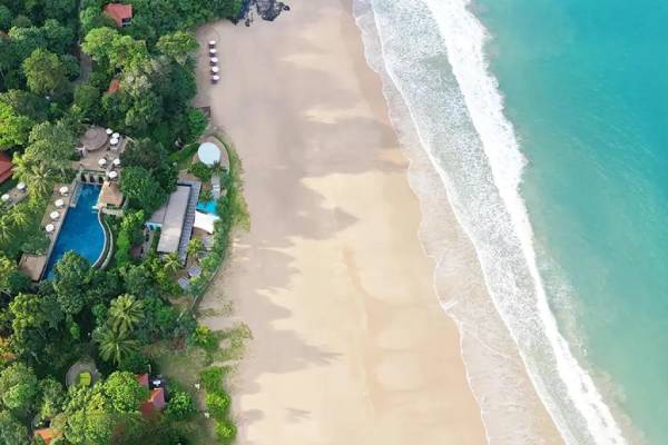 im Pimalai Resort & Spa auf Koh Lanta kann man einen entpsannten Strandurlaub in Thailand verbringen