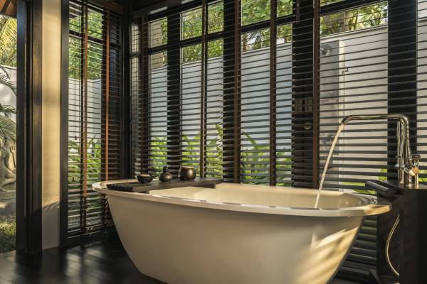 vietnam-hoi-an-four-seasons-the-nam-hai-lá-badezimmer