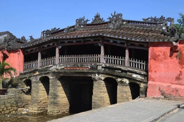 auf einer Vietnam Privatreise kann man die japanische Brücke in Hoi An besichtigen